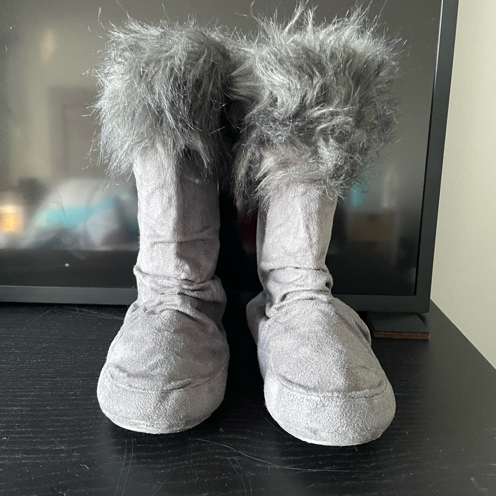 Candie's Gray Faux-Suede Winter Boots with Faux-Fur Cuff